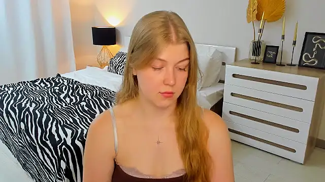 Snapshot of Stella_Light chatting on July 2026 11:39:02 AM Stella Light online show from July 2026 11:39:02 AM