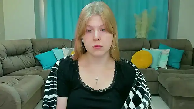 Stella Light online show from November 2025 04:16:02 AM