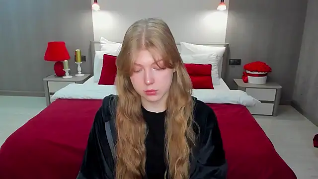 Stella Light online show from November 2025 04:27:02 AM