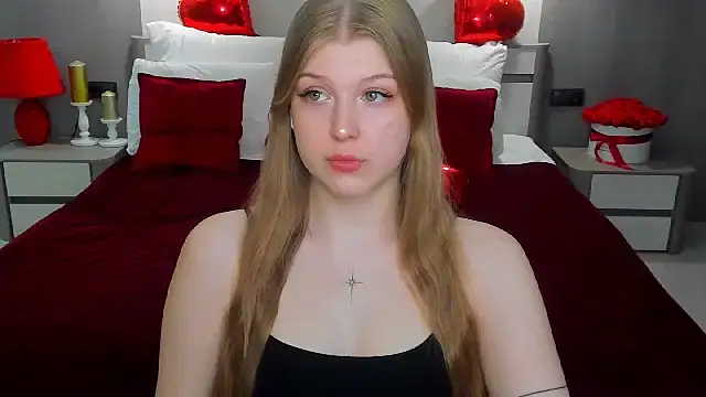 Stella Light online show from March 2026 12:12:01 PM