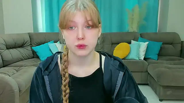 Stella Light online show from November 2025 11:14:02 AM