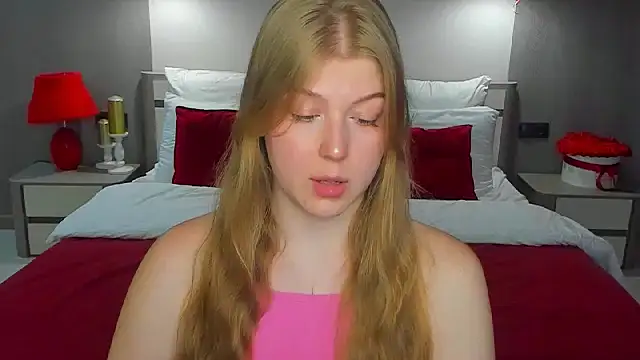 Snapshot of Stella_Light chatting on July 2026 05:36:02 AM Stella Light online show from July 2026 05:36:02 AM