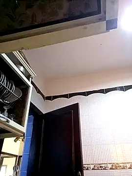 SandyAmr online show from March 2026 08:17:01 AM