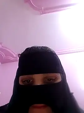 SandyAmr online show from February 2026 07:52:02 AM