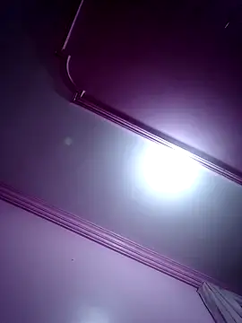 SandyAmr online show from April 2026 09:47:02 AM