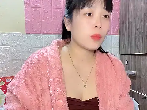 Butterfly kee online show from November 2025 02:53:01 PM