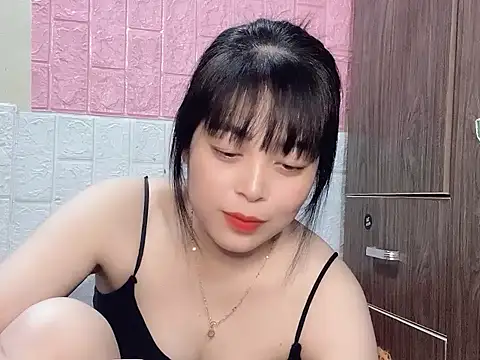 Butterfly kee online show from December 2025 02:27:02 PM