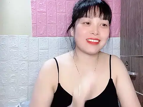 Butterfly kee online show from November 2025 02:22:02 PM