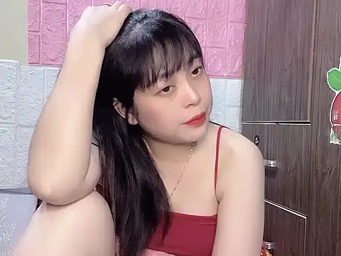 Butterfly kee online show from December 2025 03:00:01 PM