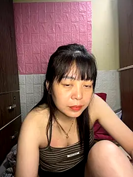 Butterfly kee online show from November 2025 03:43:01 AM