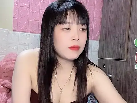 Butterfly kee online show from November 2025 02:28:02 PM