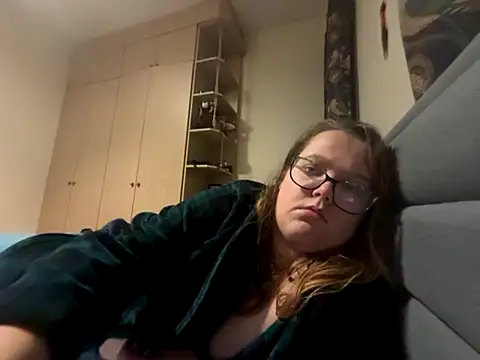 Scarletcum22 online show from December 2025 07:08:01 AM