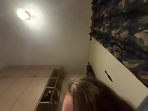 Scarletcum22 online show from December 2025 08:44:02 PM