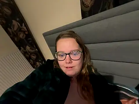 Scarletcum22 online show from December 2025 07:10:01 AM