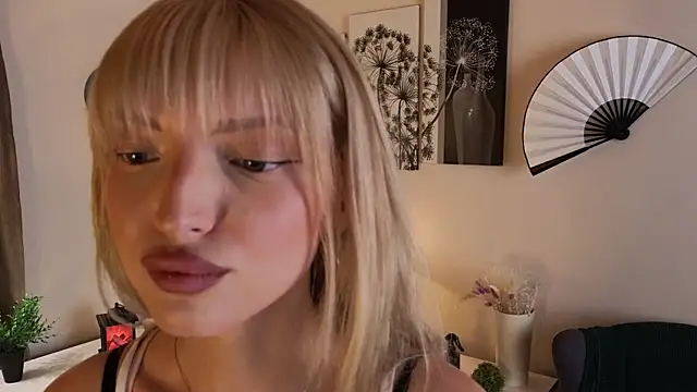 Kaily Ceys online show from November 2025 11:24:02 AM