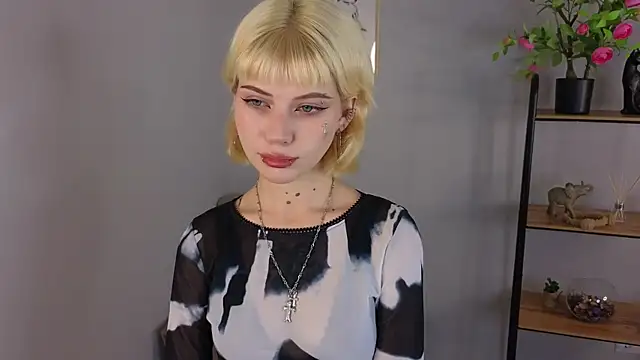 Jasmi Yets online show from October 2025 08:33:02 AM