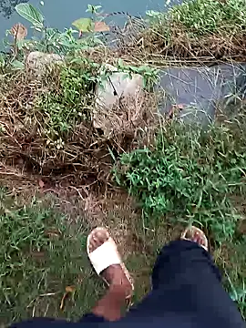 Snapshot of Saddam2332 chatting on October 2025 03:27:01 AM Saddam2332 online show from October 2025 03:27:01 AM