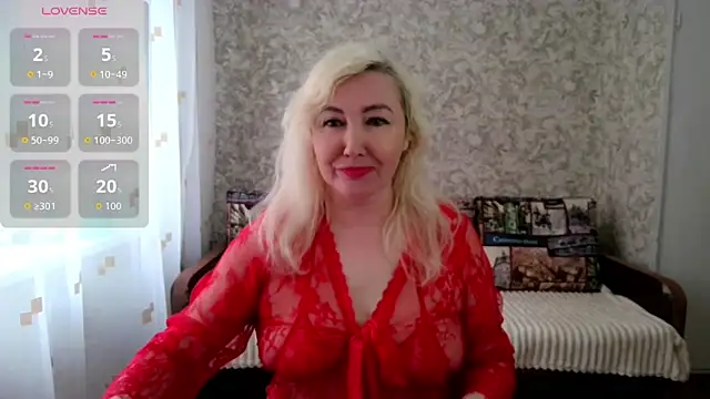 LadyKriss online show from April 2026 05:04:01 AM