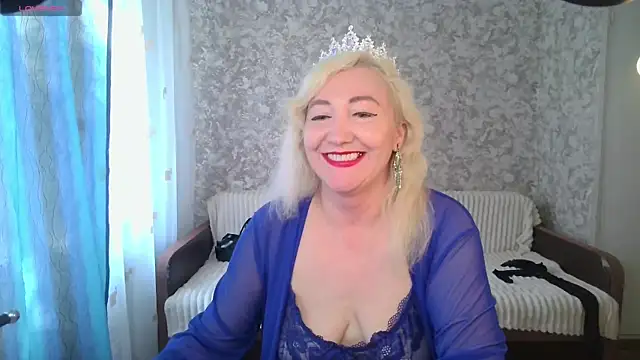 LadyKriss online show from July 2026 04:14:02 AM