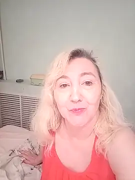 LadyKriss online show from February 2026 08:44:01 PM