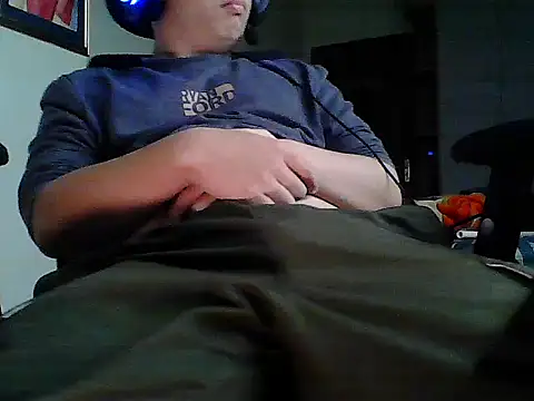 Snapshot of ChubOnTheInternet chatting on February 2026 03:00:01 PM ChubOnTheInternet online show from February 2026 03:00:01 PM