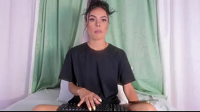 Blackywhiite online show from May 2026 05:11:02 AM
