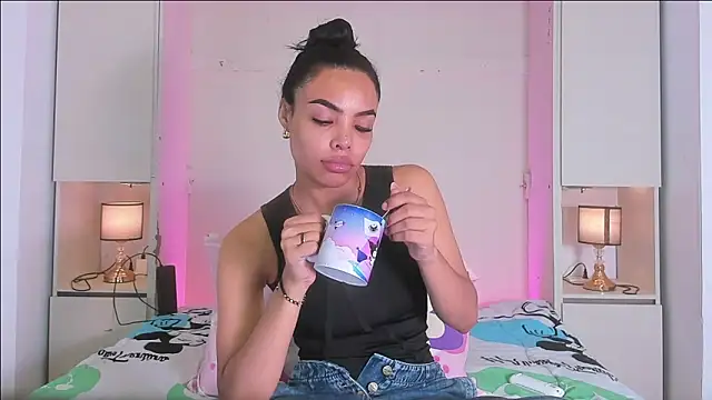 Blackywhiite online show from December 2025 05:43:01 AM