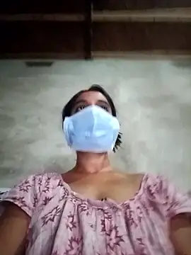 Your-Vaanya online show from November 2025 01:44:02 AM