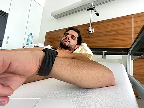 Snapshot of youngboyformommy24 chatting on November 2025 11:47:01 AM youngboyformommy24 online show from November 2025 11:47:01 AM