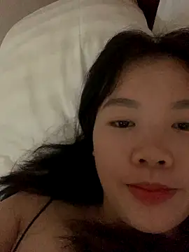 Snapshot of italy-12 chatting on October 2025 12:21:02 AM italy-12 online show from October 2025 12:21:02 AM