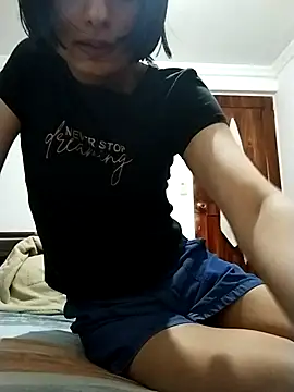 Snapshot of sophiasleepy1 chatting on October 2025 03:01:01 PM sophiasleepy1 online show from October 2025 03:01:01 PM