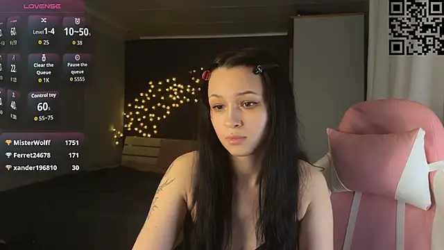 ella simons online show from March 2026 11:17:01 PM