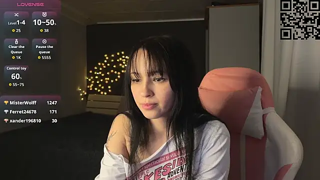 ella simons online show from March 2026 11:25:01 PM