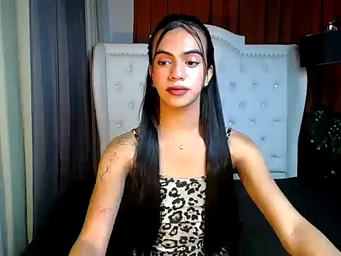 luv trix online show from February 2026 10:25:02 AM