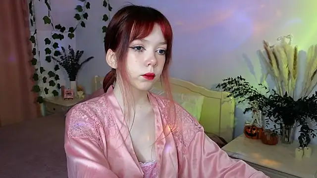 Rochelle Dolly online show from November 2025 01:34:02 PM