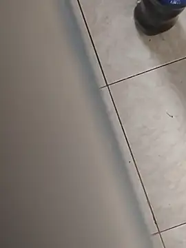 Cedric7653 online show from February 2026 04:05:02 PM