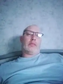 Snapshot of Cedric7653 chatting on October 2025 01:15:01 AM Cedric7653 online show from October 2025 01:15:01 AM