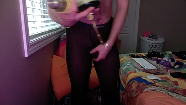 LSDsexslave online show from July 2026 12:01:01 PM