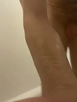 LSDsexslave online show from November 2025 12:32:02 AM