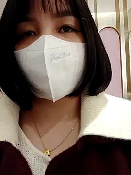 Mina-02 online show from November 2025 07:34:02 AM