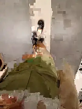 Mina-02 online show from December 2025 09:33:02 AM