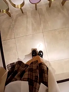 Mina-02 online show from December 2025 04:07:01 AM