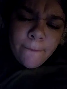 ollaaaaaaai online show from November 2025 03:05:02 PM