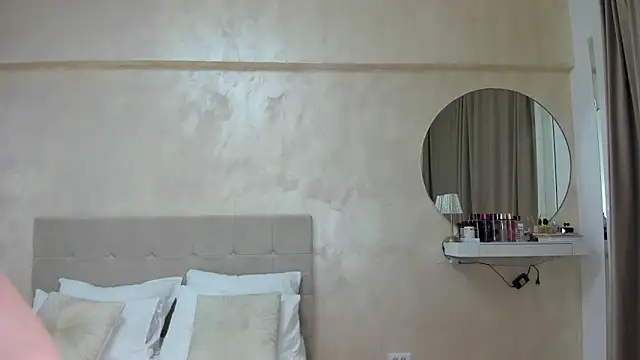 KaylaBenz online show from May 2026 08:31:02 PM