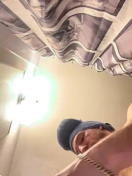 Good-naturedLSDsex online show from November 2025 08:09:02 PM