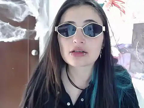 KittenMiss  online show from October 2025 07:49:02 PM
