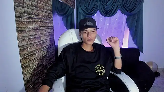 paul booy online show from November 2025 04:02:01 AM