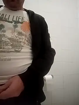 Snapshot of Romaeterna_ chatting on November 2025 05:06:02 PM Romaeterna online show from November 2025 05:06:02 PM