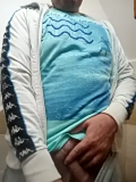 Snapshot of Romaeterna_ chatting on November 2025 12:47:02 AM Romaeterna online show from November 2025 12:47:02 AM