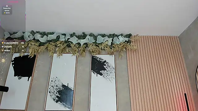 Lily Vale online show from December 2025 07:28:02 PM